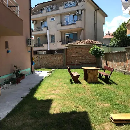 борис Apartman Ravda
