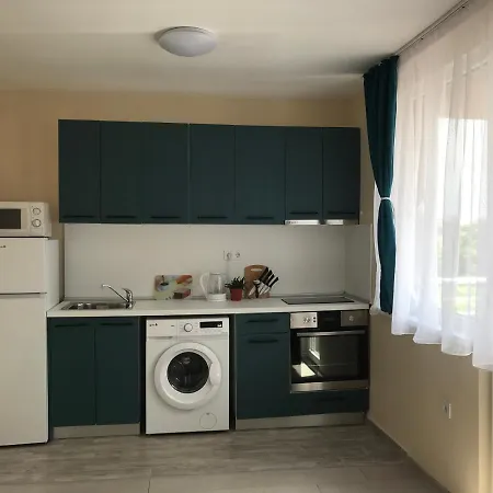 борис Apartman Ravda